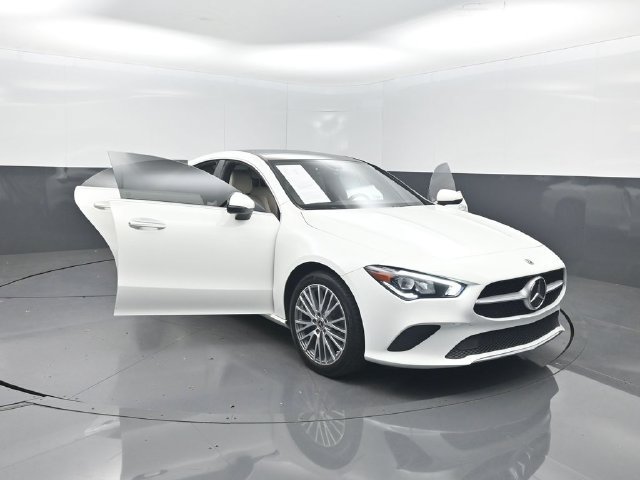 Used 2022 Mercedes-Benz CLA 250 4MATIC image 34