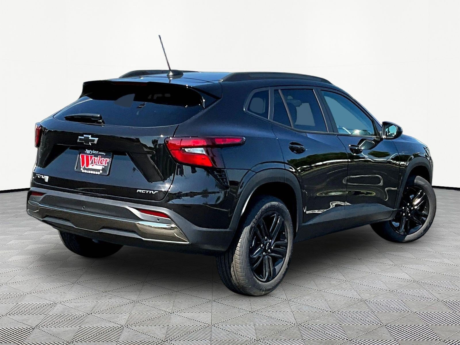 New 2026 Chevrolet Trax ACTIV w/ Driver Confidence Package FWD image 7