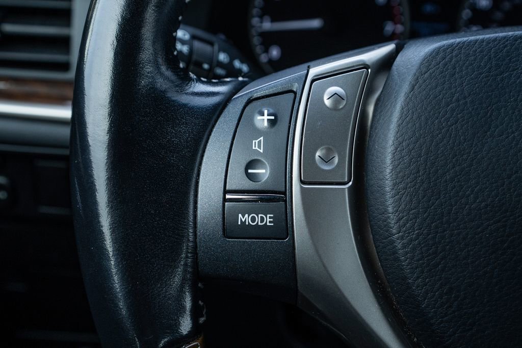 Used 2015 Lexus ES 350 image 16