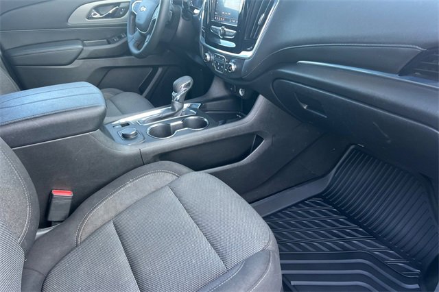 Used 2023 Chevrolet Traverse LT image 20