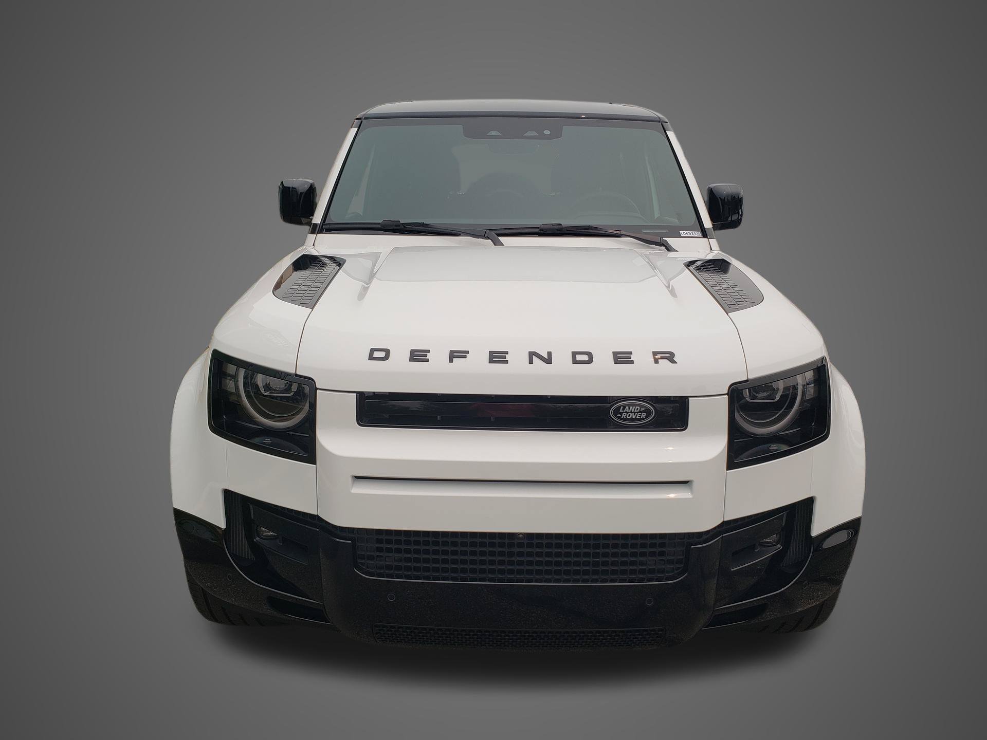 New 2026 Land Rover Defender 130 X-Dynamic SE AWD/4WD image 2