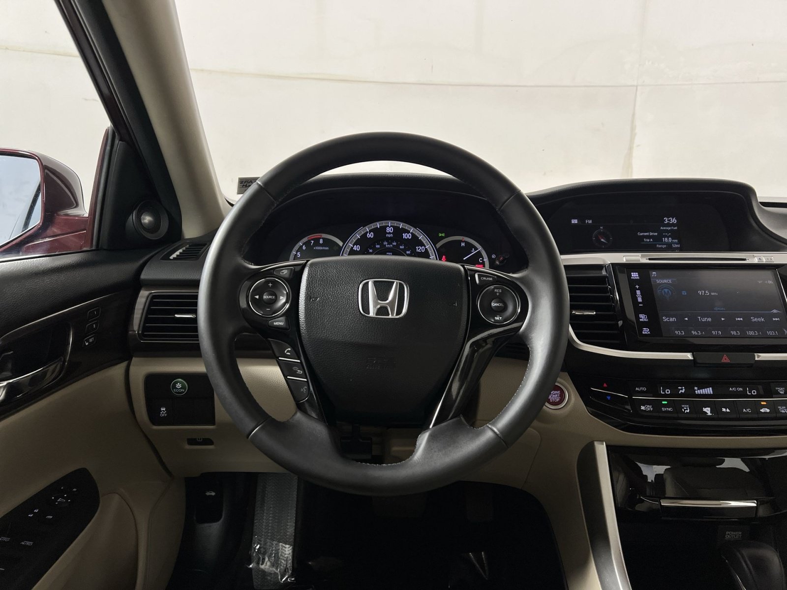 Used 2017 Honda Accord EX-L image 16
