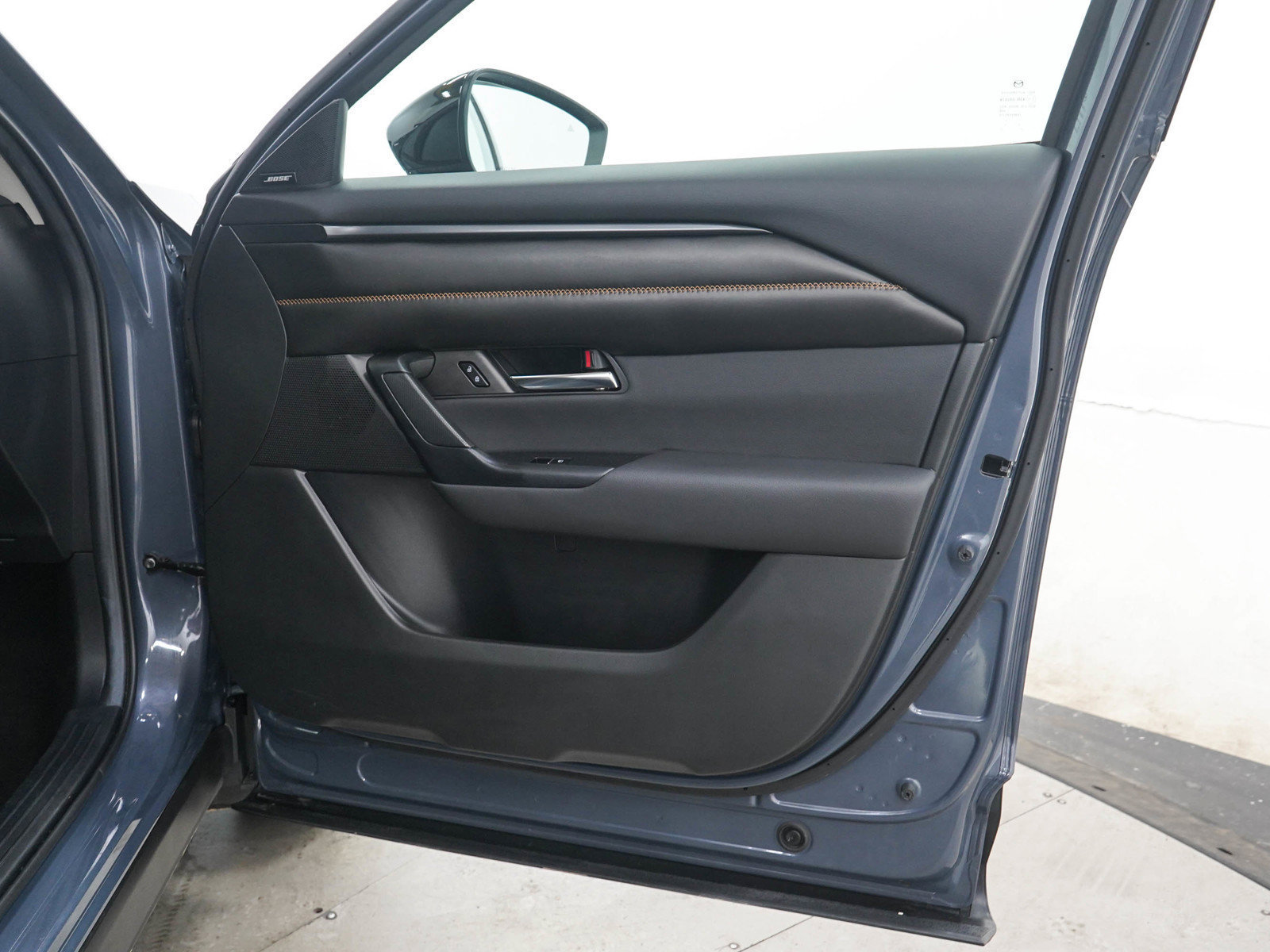 Used 2024 MAZDA CX-50 AWD 2.5 S w/ Weather Package image 9