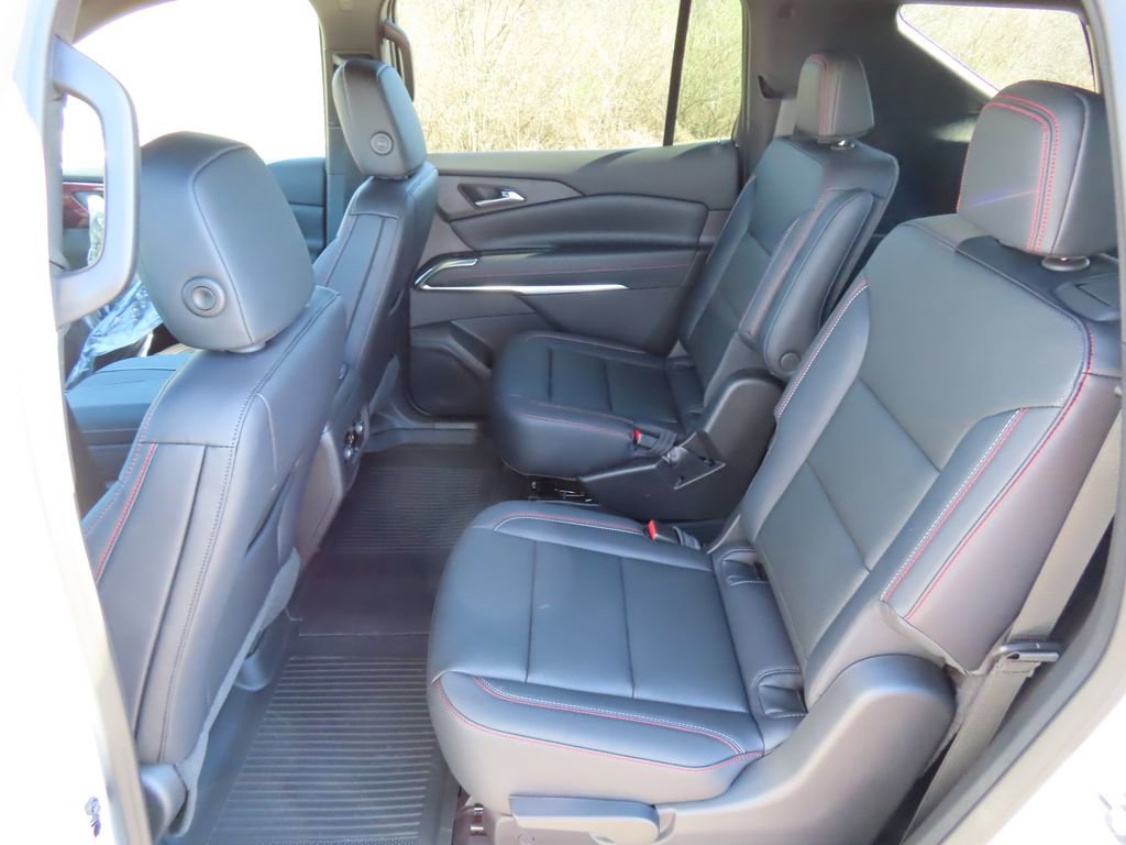 New 2026 Chevrolet Traverse Z71 image 23