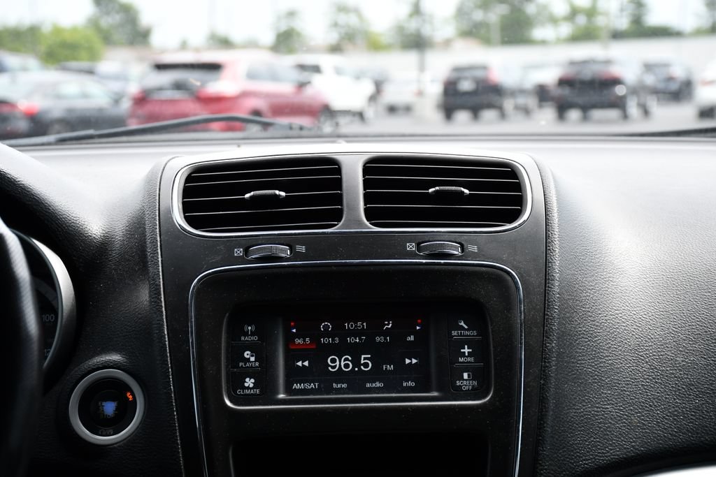Used 2019 Dodge Journey SE w/ Connectivity Group FWD image 24