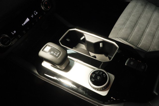 New 2026 Mitsubishi Outlander LE FWD image 14