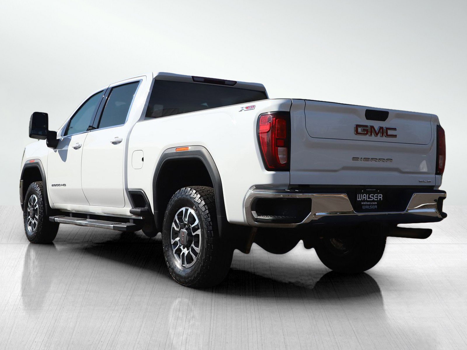 Used 2022 GMC Sierra 2500 SLE w/ Gooseneck/5TH Wheel Package AWD/4WD image 3