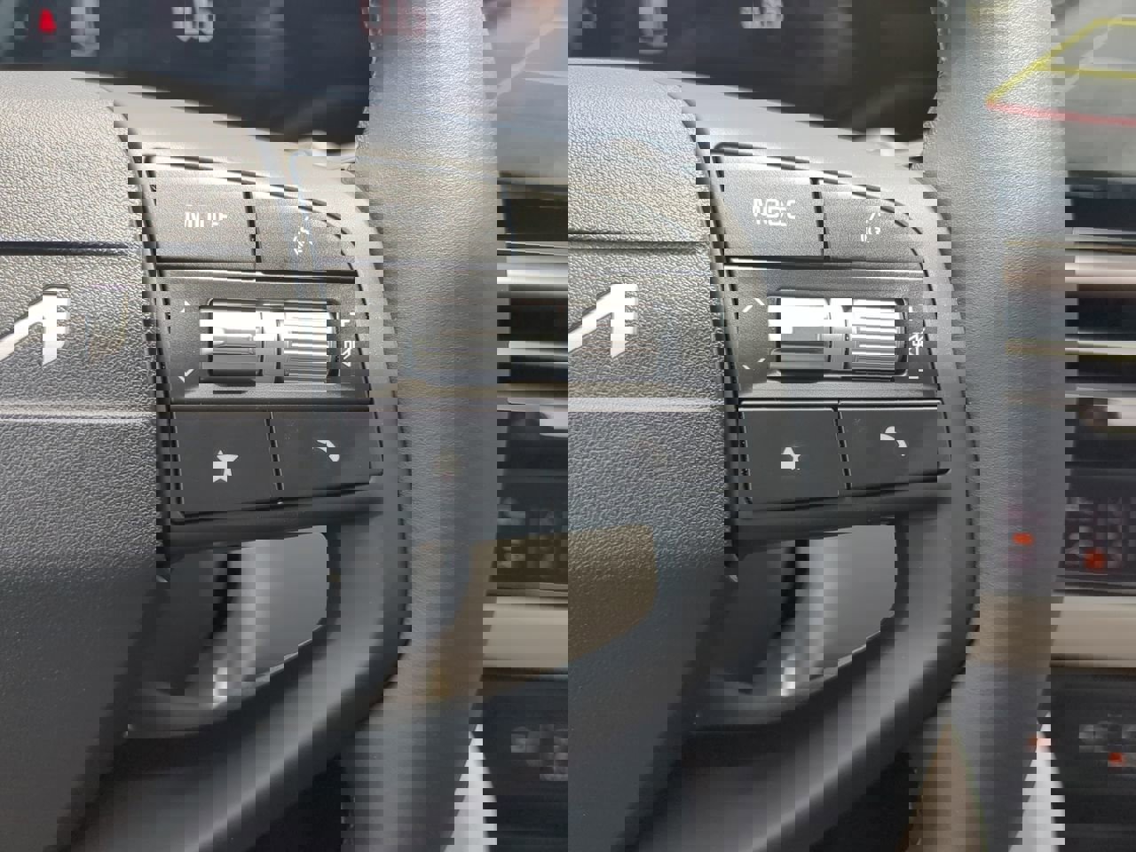 New 2026 Kia Sportage EX image 22