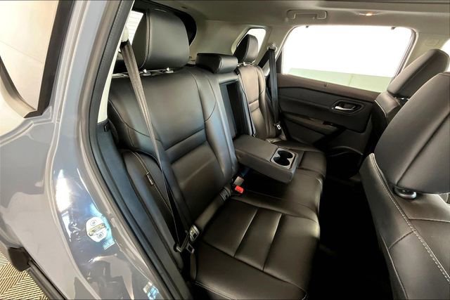 Used 2023 Nissan Rogue SL w/ SL Premium Package image 27