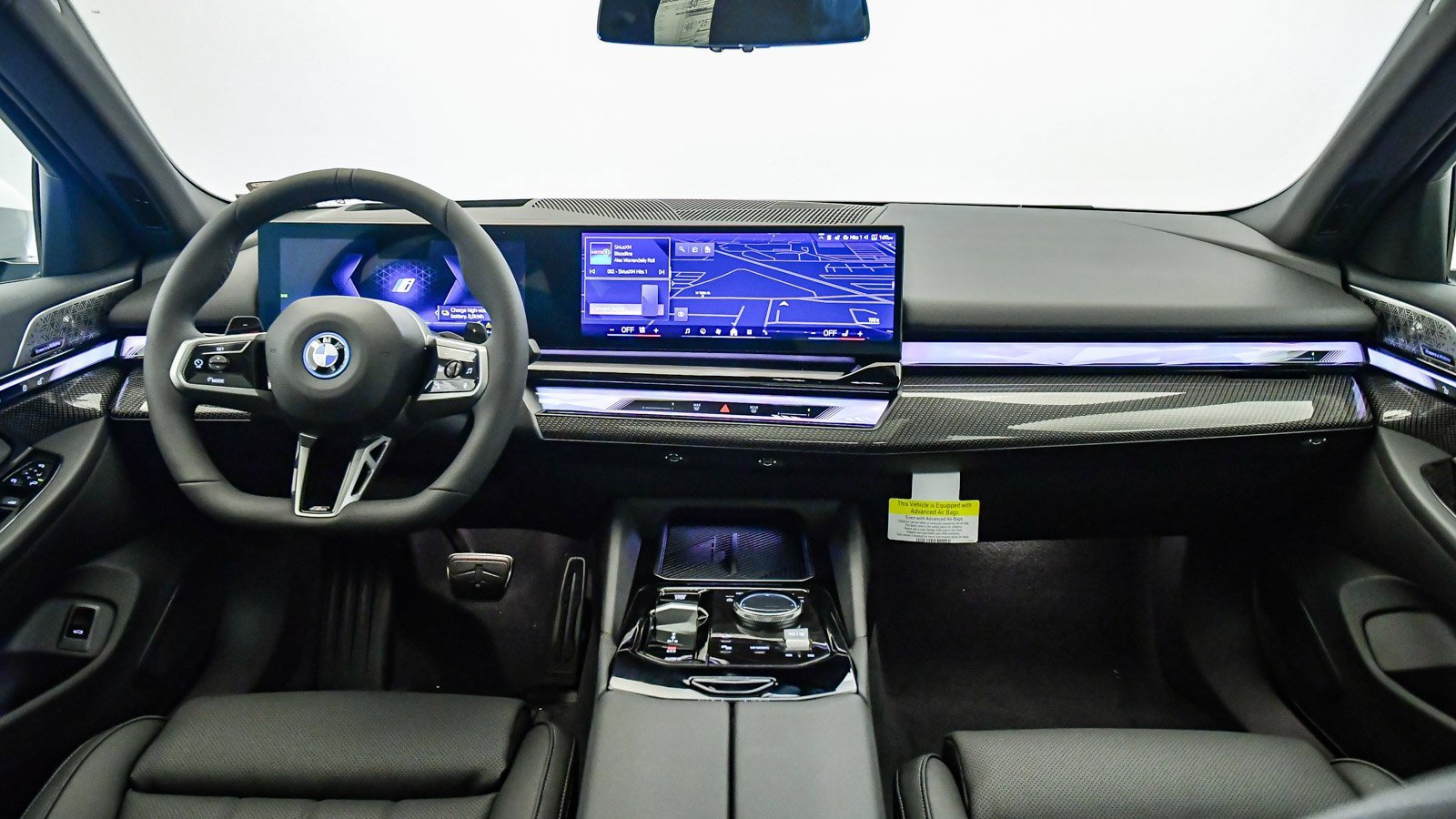 New 2026 BMW 550e xDrive image 17