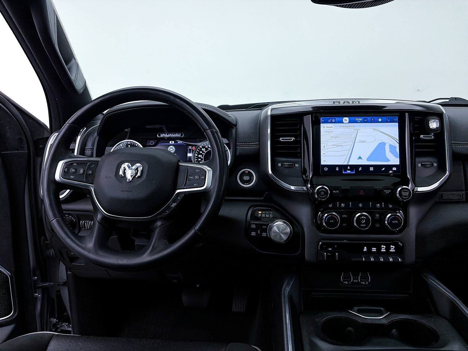 Used 2022 RAM 1500 Laramie w/ Sport Appearance Package AWD/4WD image 5