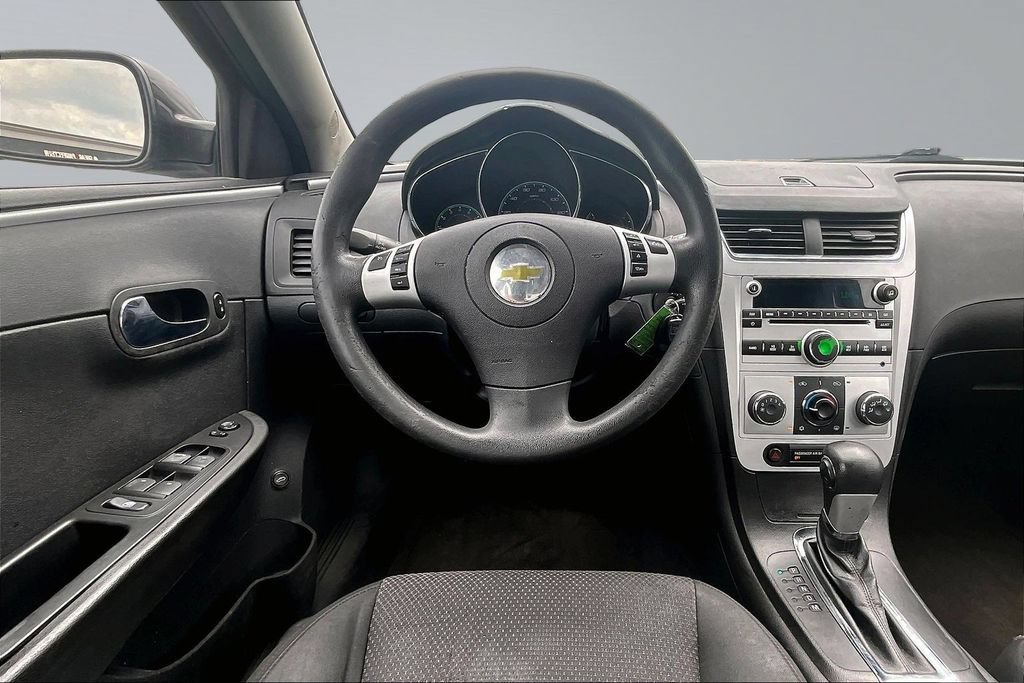 Used 2011 Chevrolet Malibu LT FWD image 5