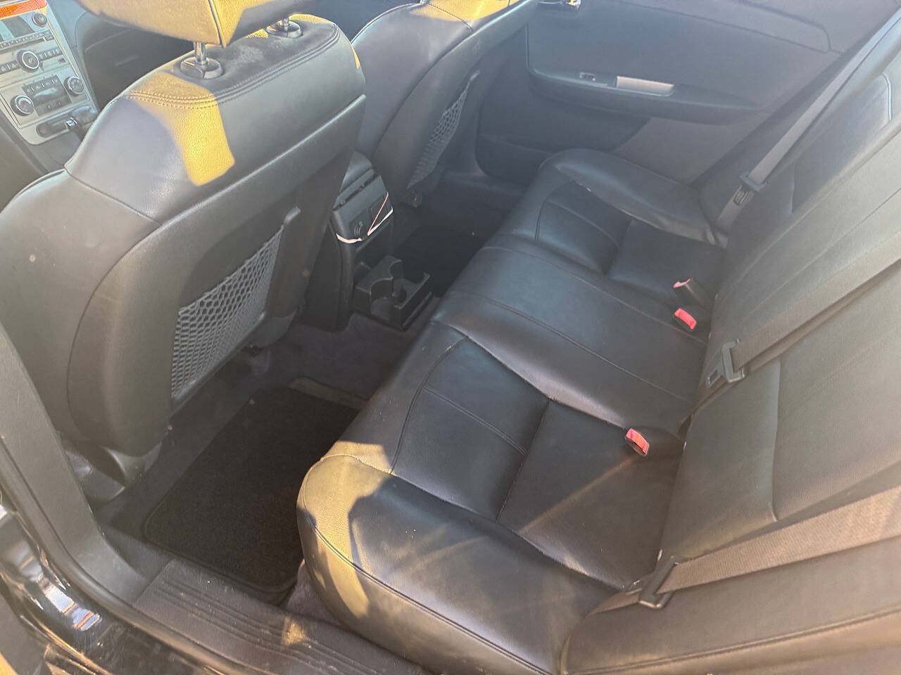 Used 2010 Chevrolet Malibu LTZ w/ HFV6 Engine Package FWD image 11