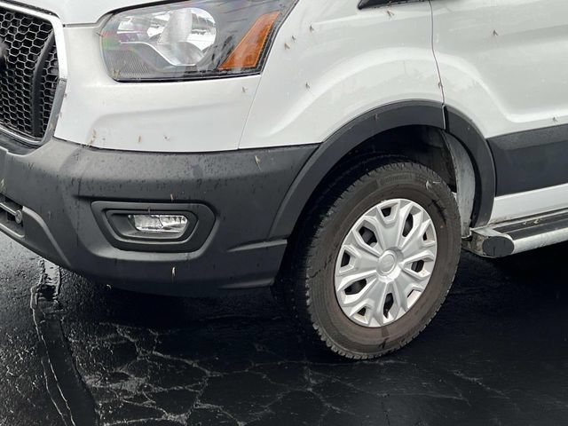 Certified 2025 Ford Transit 250 Low Roof w/ Exterior Upgrade Package RWD image 8