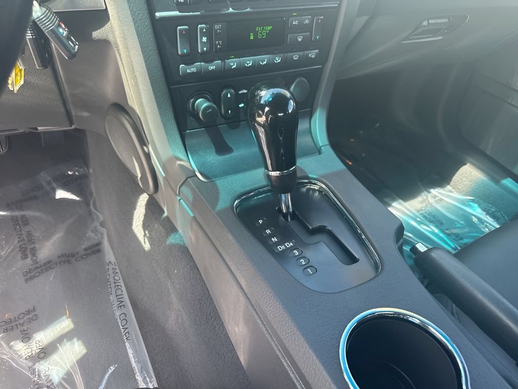 Used 2002 Ford Thunderbird RWD image 16