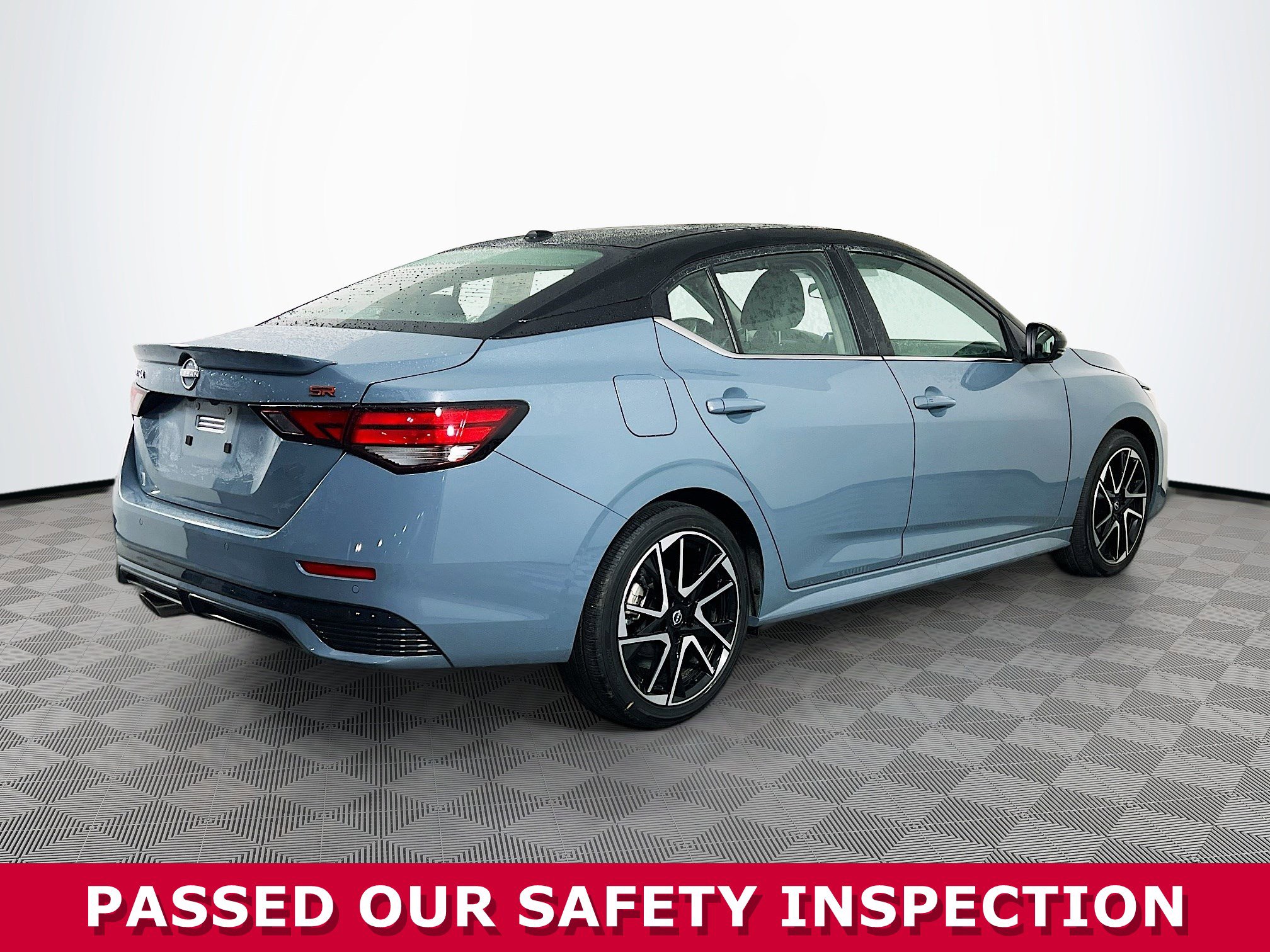 Used 2024 Nissan Sentra SR image 29