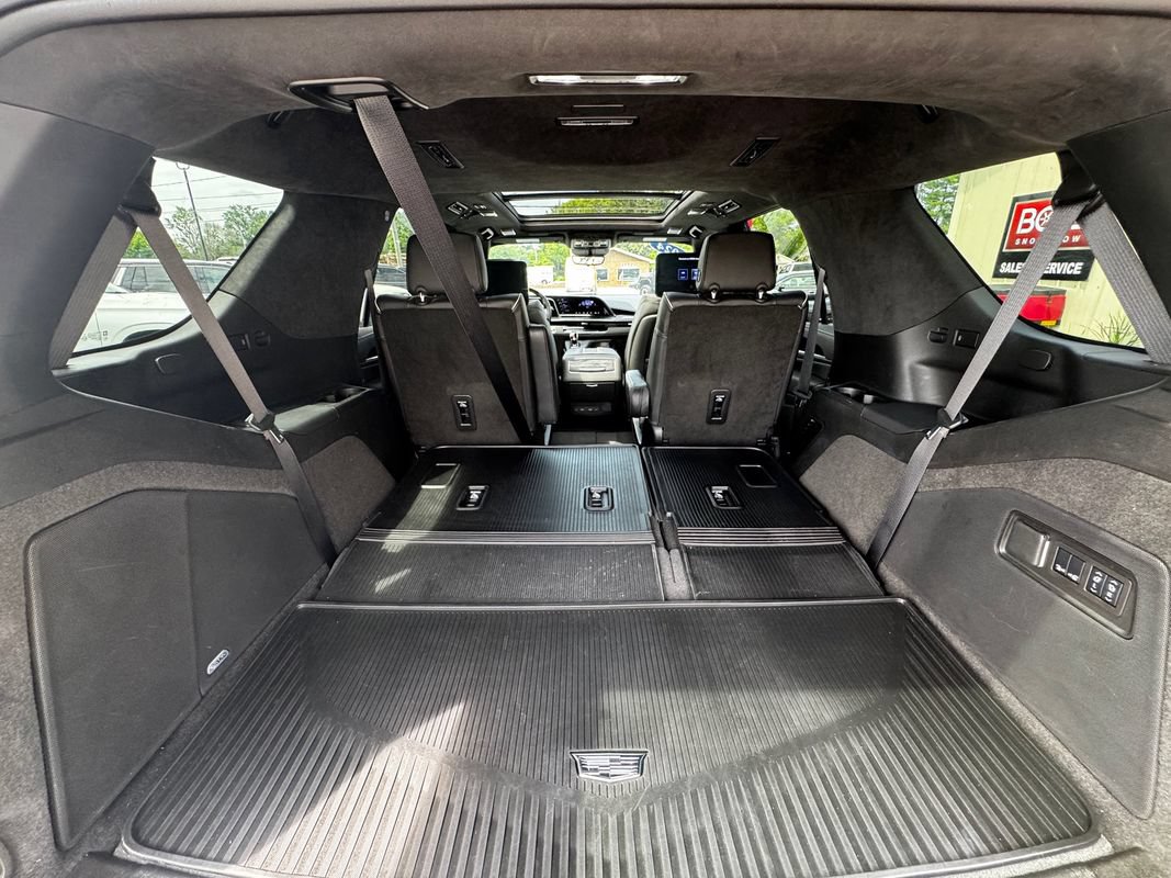 Used 2024 Cadillac Escalade V w/ LPO, ONYX Package AWD/4WD image 52