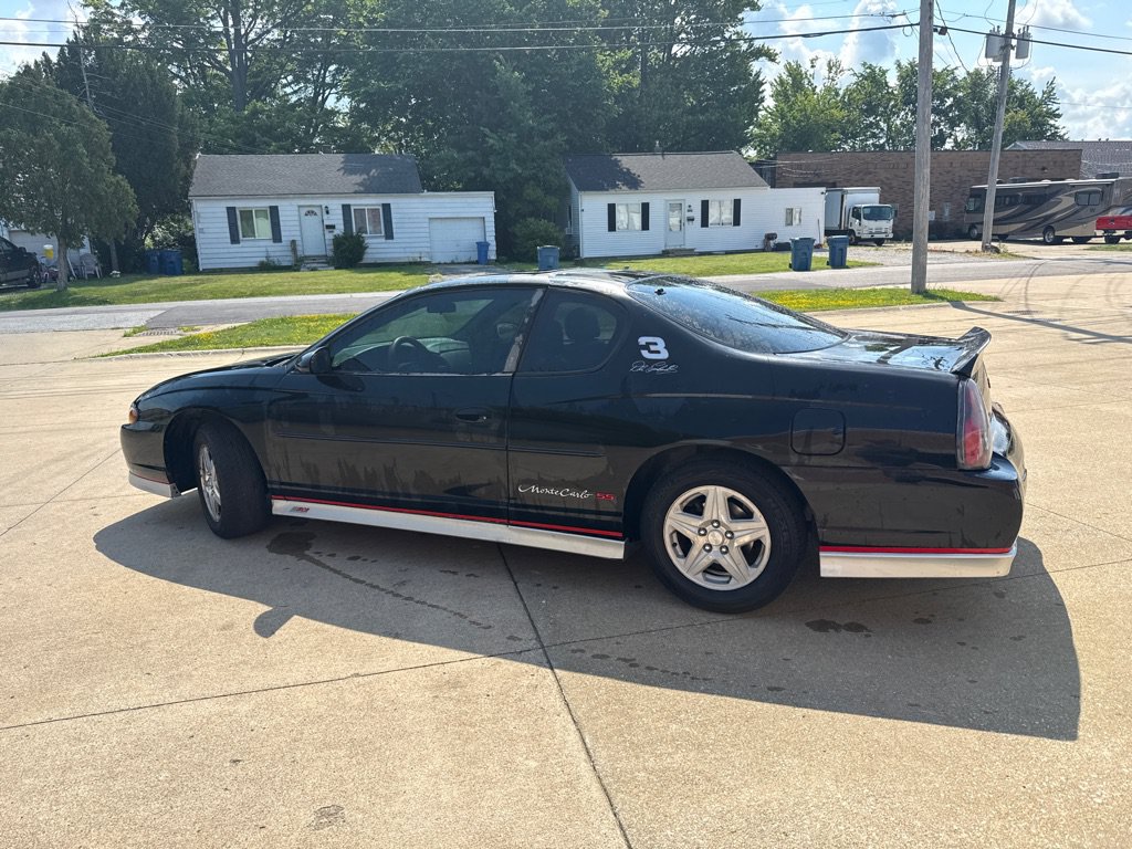 Used 2002 Chevrolet Monte Carlo SS w/ Preferred Equipment Group FWD image 5
