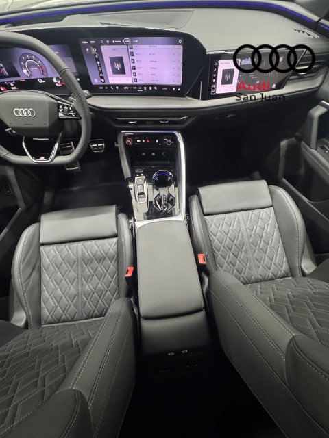 New 2026 Audi SQ5 Prestige AWD/4WD image 31