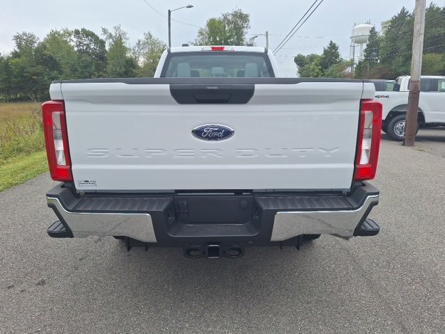 New 2026 Ford F250 XL image 4