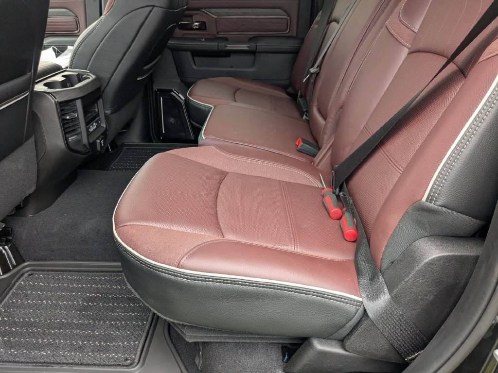 Used 2026 RAM 2500 Limited AWD/4WD image 24