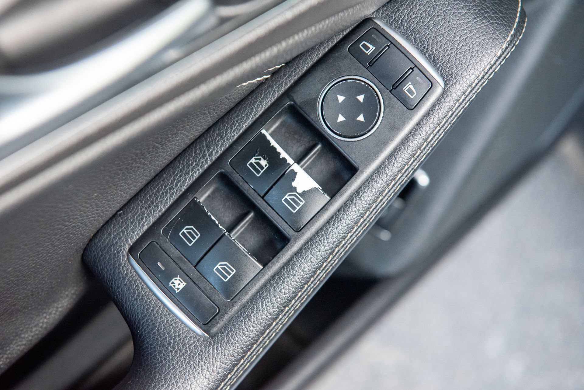 Used 2018 Mercedes-Benz CLA 250 4MATIC image 24