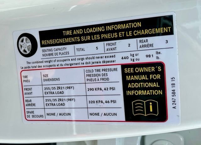 Used 2025 Mercedes-Benz GLA 35 AMG 4MATIC image 35