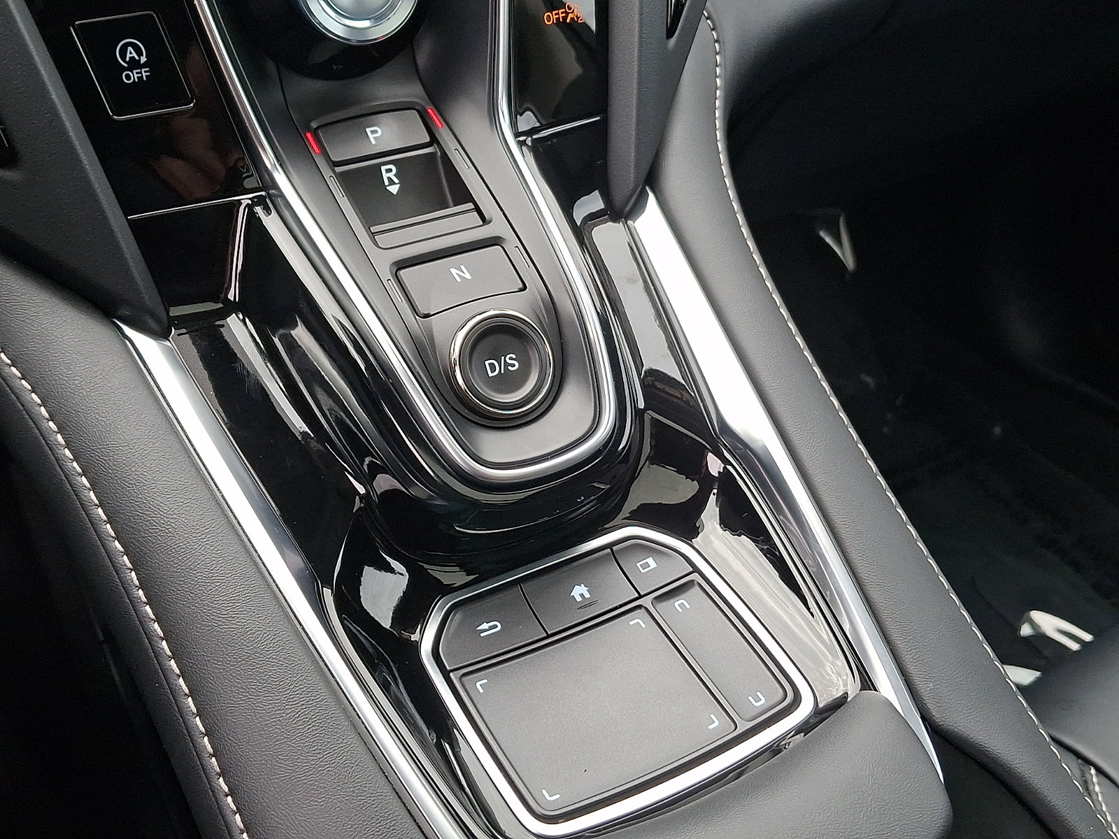Certified 2024 Acura RDX w/ Technology Package AWD/4WD image 15