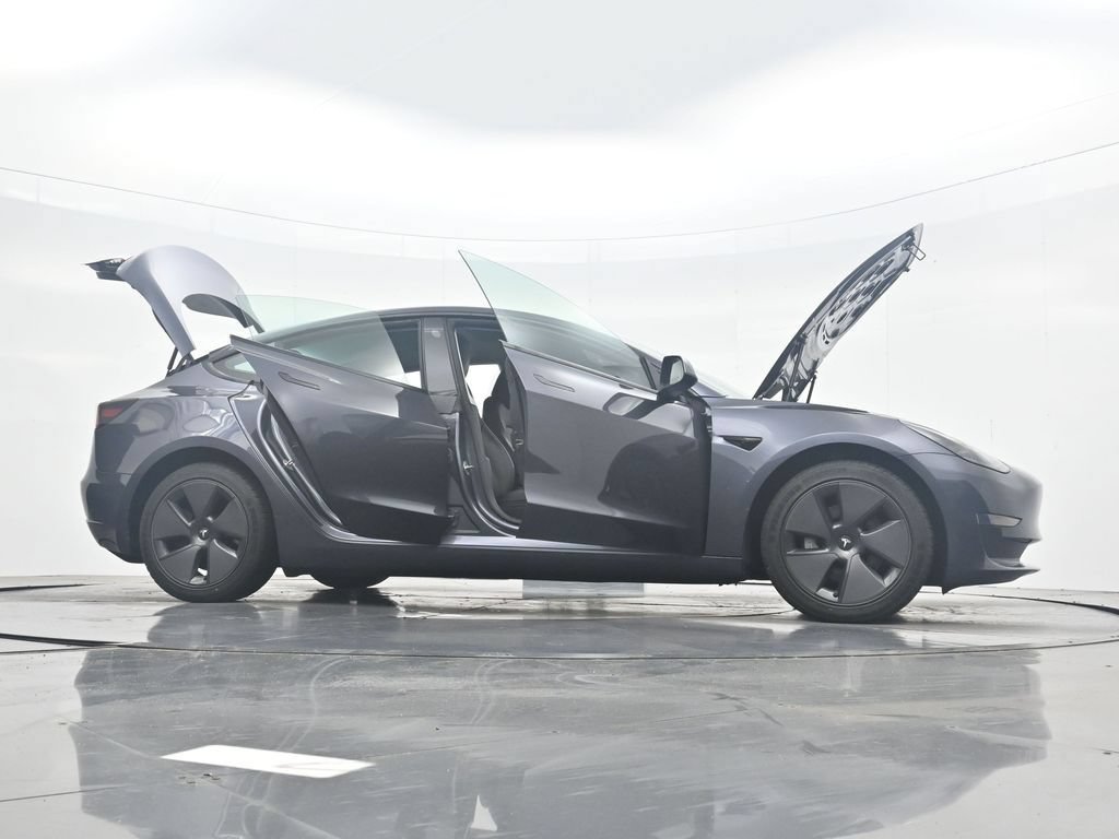 Used 2023 Tesla Model 3 Standard Range RWD image 44