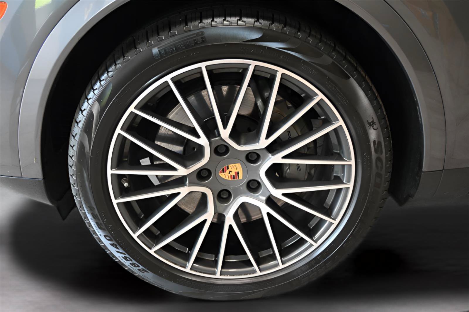 Used 2019 Porsche Cayenne S AWD/4WD image 38