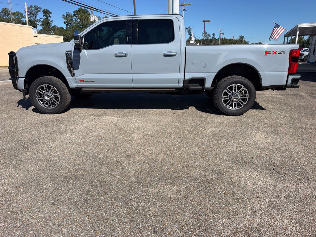 Used 2026 Ford F350 Platinum w/ Platinum Plus Package AWD/4WD image 8