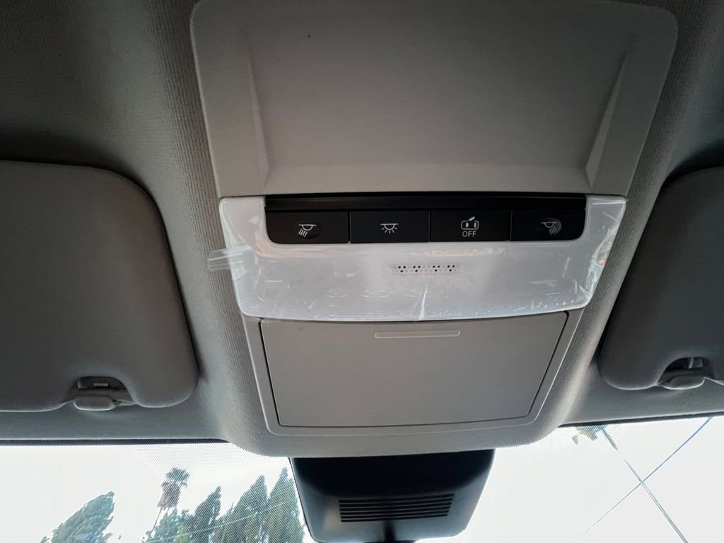 Certified 2025 Nissan Sentra SR image 26