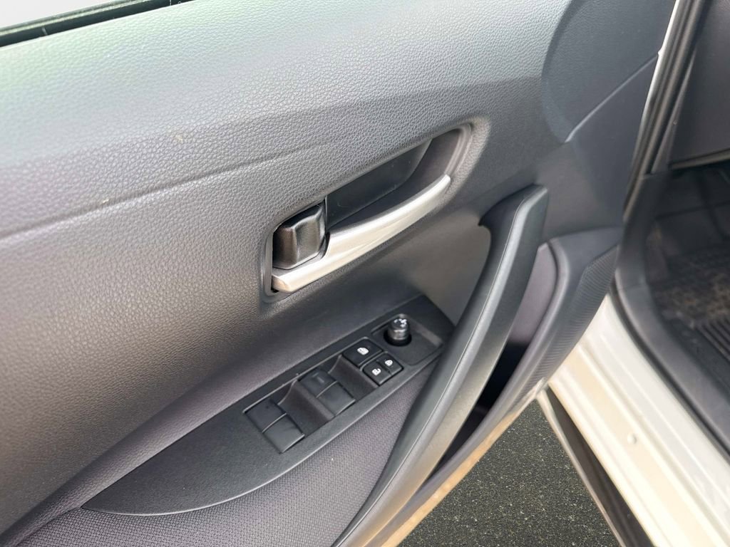 New 2026 Toyota Corolla SE image 18