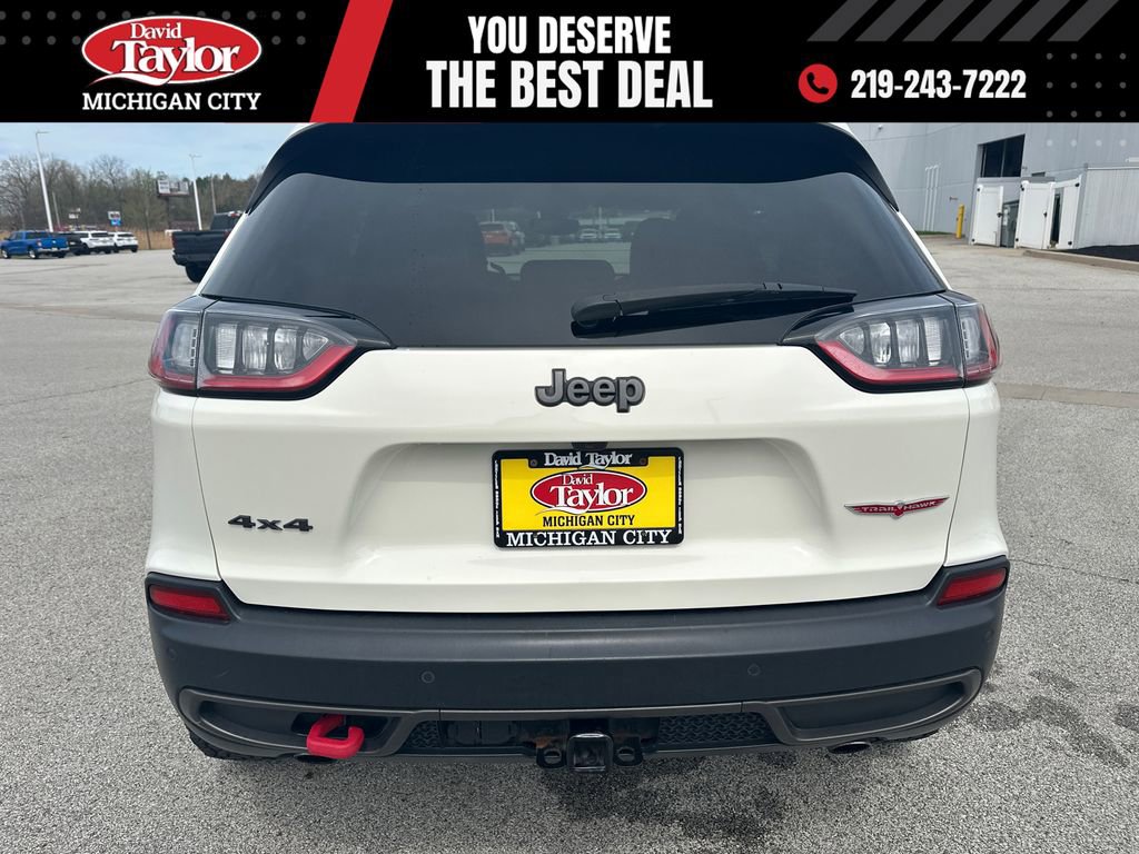 Used 2019 Jeep Cherokee Trailhawk image 4