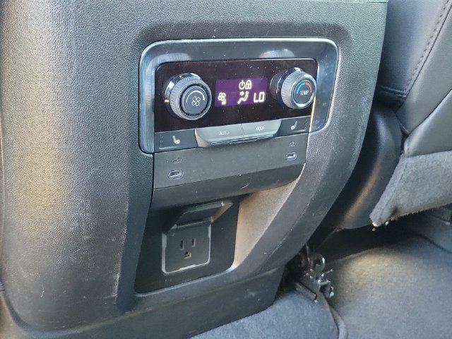 Certified 2025 Chevrolet Tahoe Premier RWD image 22