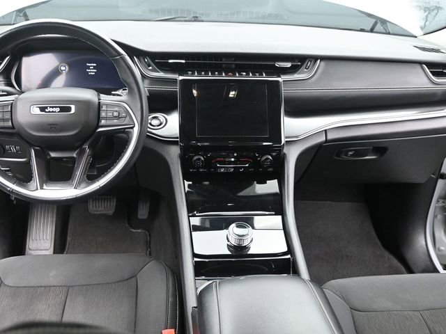 Used 2022 Jeep Grand Cherokee L Laredo w/ Luxury Tech Group I AWD/4WD image 26