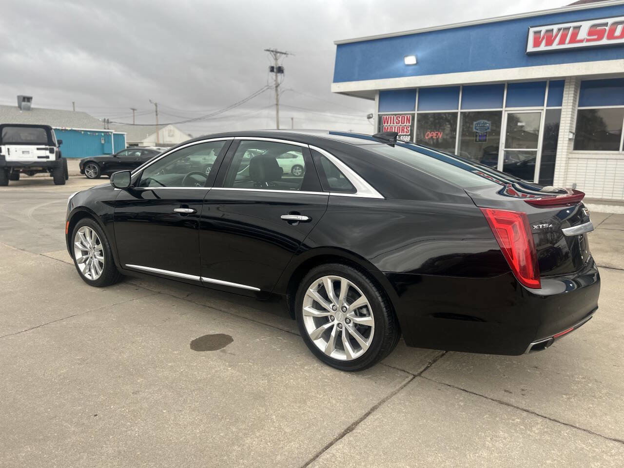 Used 2016 Cadillac XTS Luxury image 7