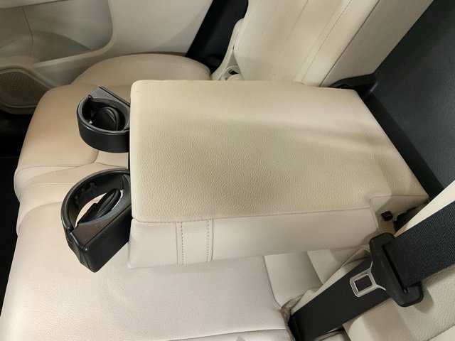 Used 2020 Mercedes-Benz GLB 250 4MATIC image 14