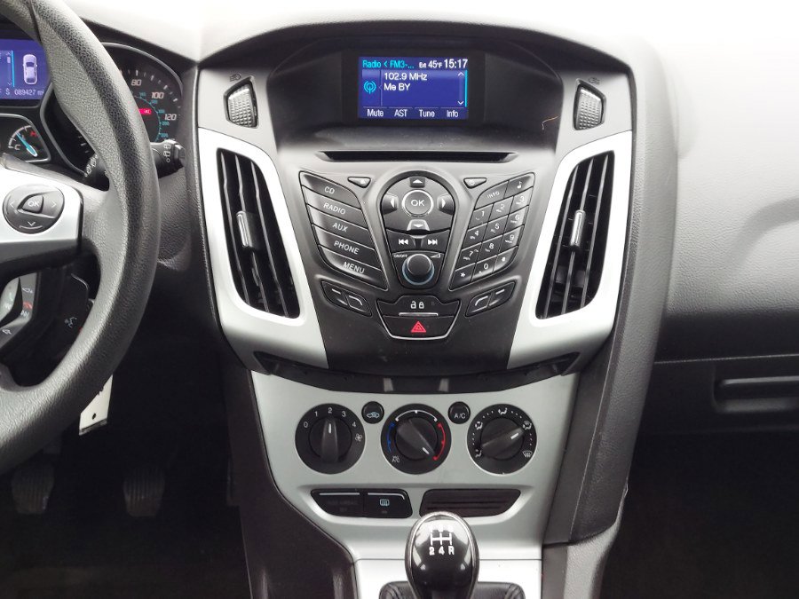 Used 2013 Ford Focus SE image 14