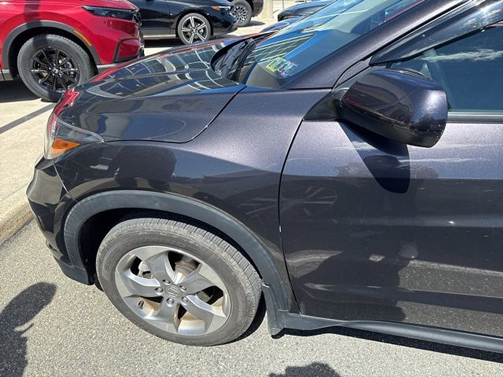 Used 2018 Honda HR-V LX image 6