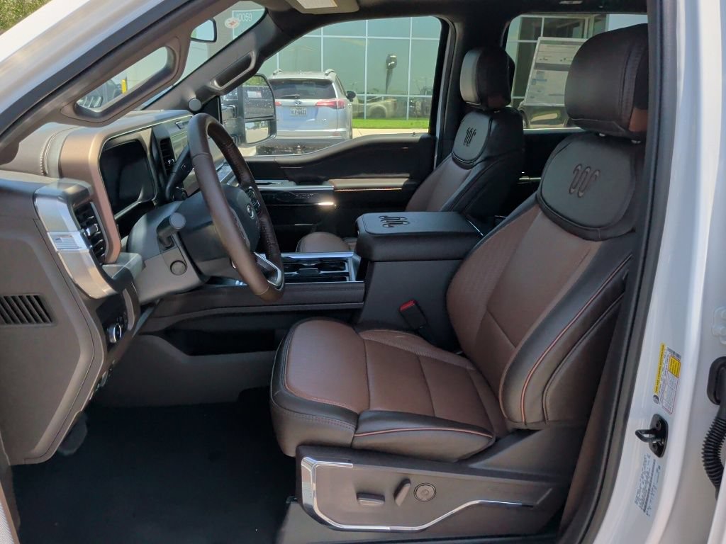 New 2026 Ford F350 King Ranch w/ Chrome Package AWD/4WD image 13