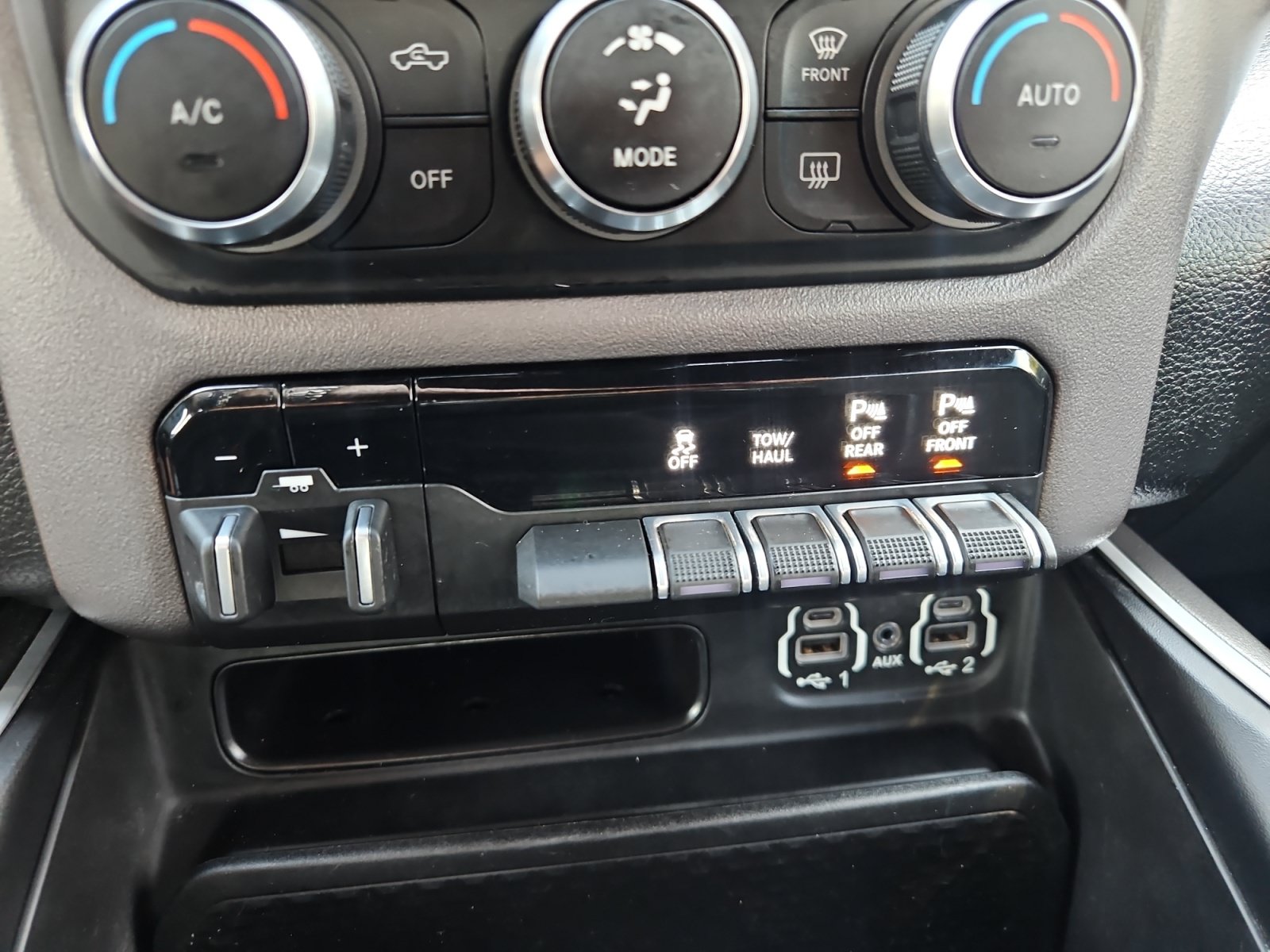 Used 2021 RAM 1500 Big Horn AWD/4WD image 22
