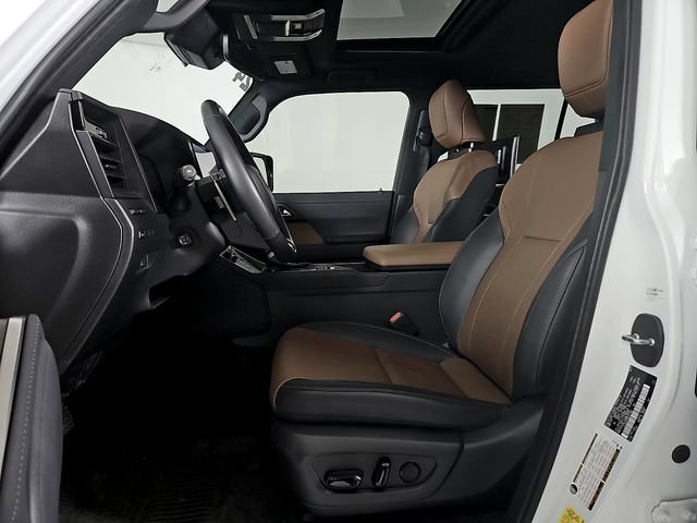 New 2025 Lexus GX 550 AWD/4WD image 14