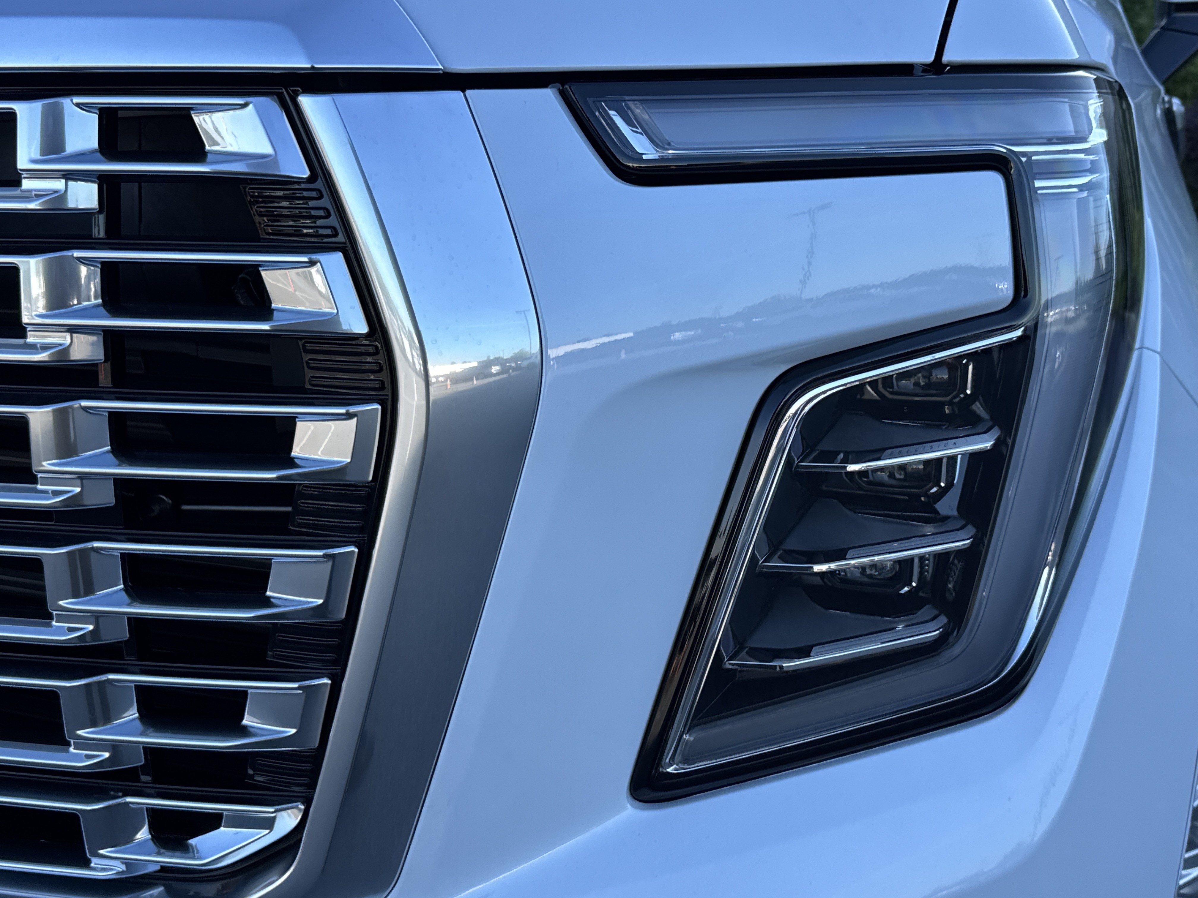 New 2026 GMC Yukon Denali AWD/4WD image 6