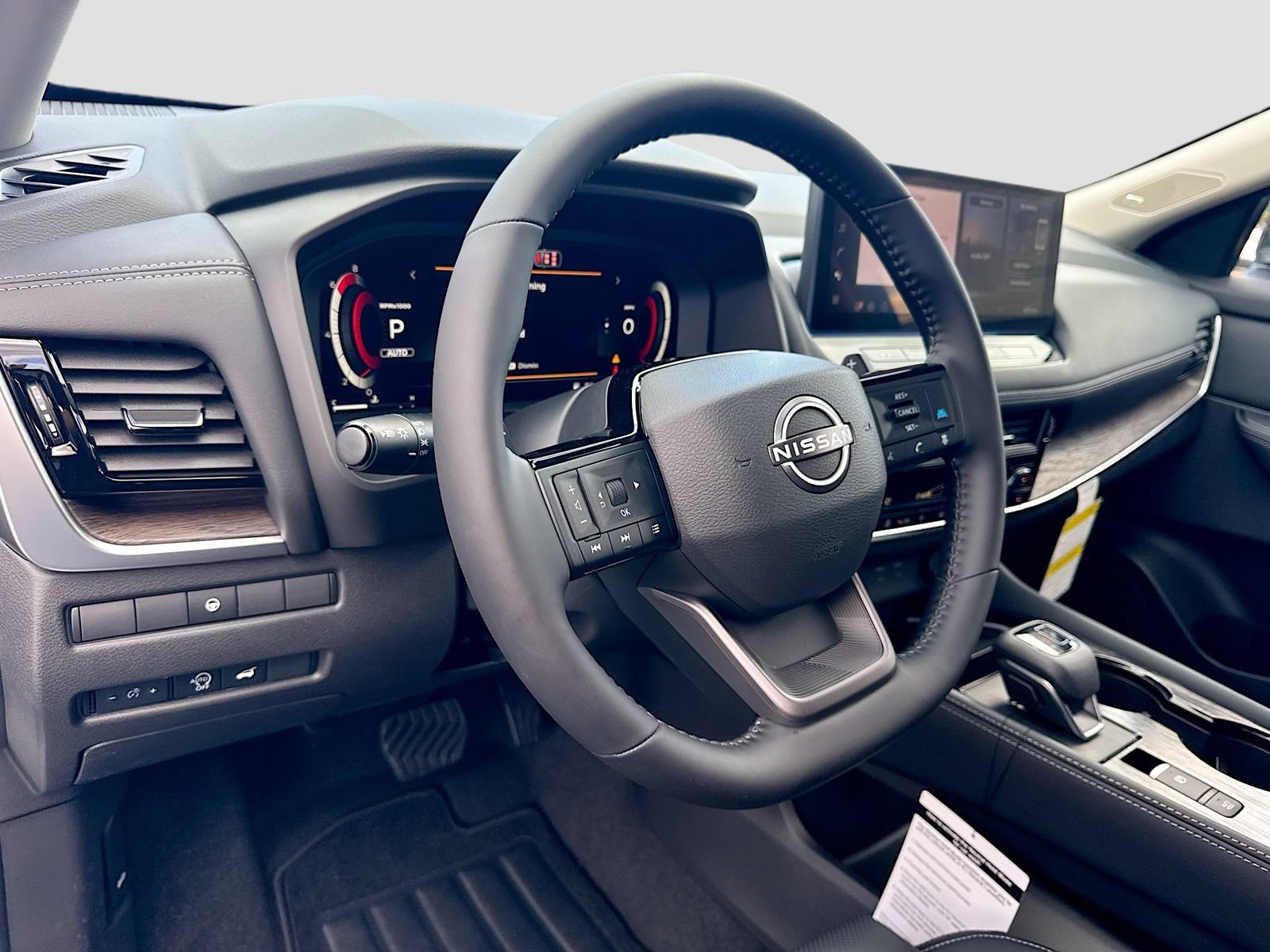 New 2026 Nissan Rogue Platinum AWD/4WD image 9