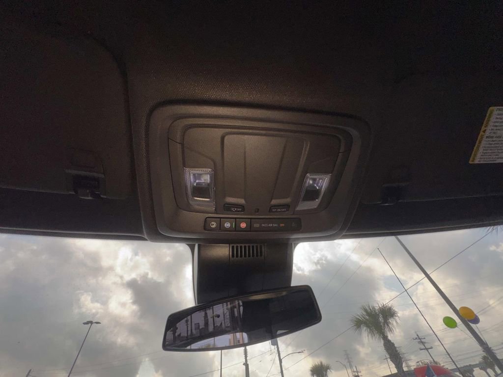 Certified 2023 Chevrolet Silverado 1500 LT image 25