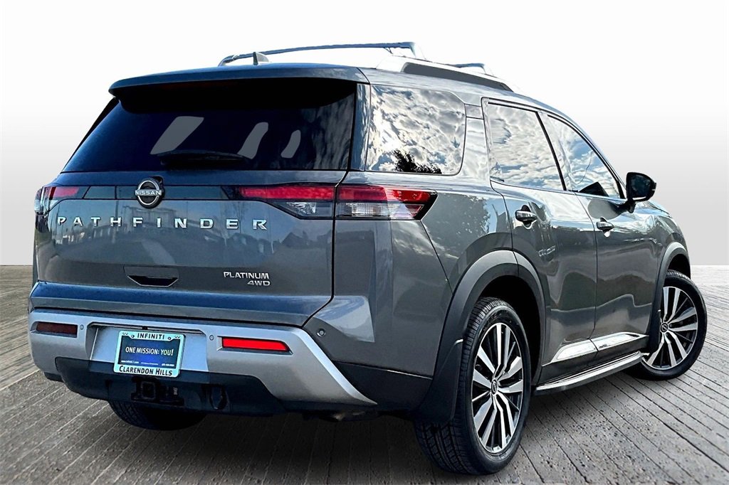 Used 2022 Nissan Pathfinder Platinum w/ Cargo Package image 9