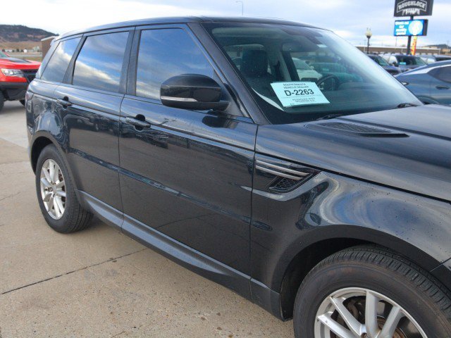 Used 2016 Land Rover Range Rover Sport SE image 10