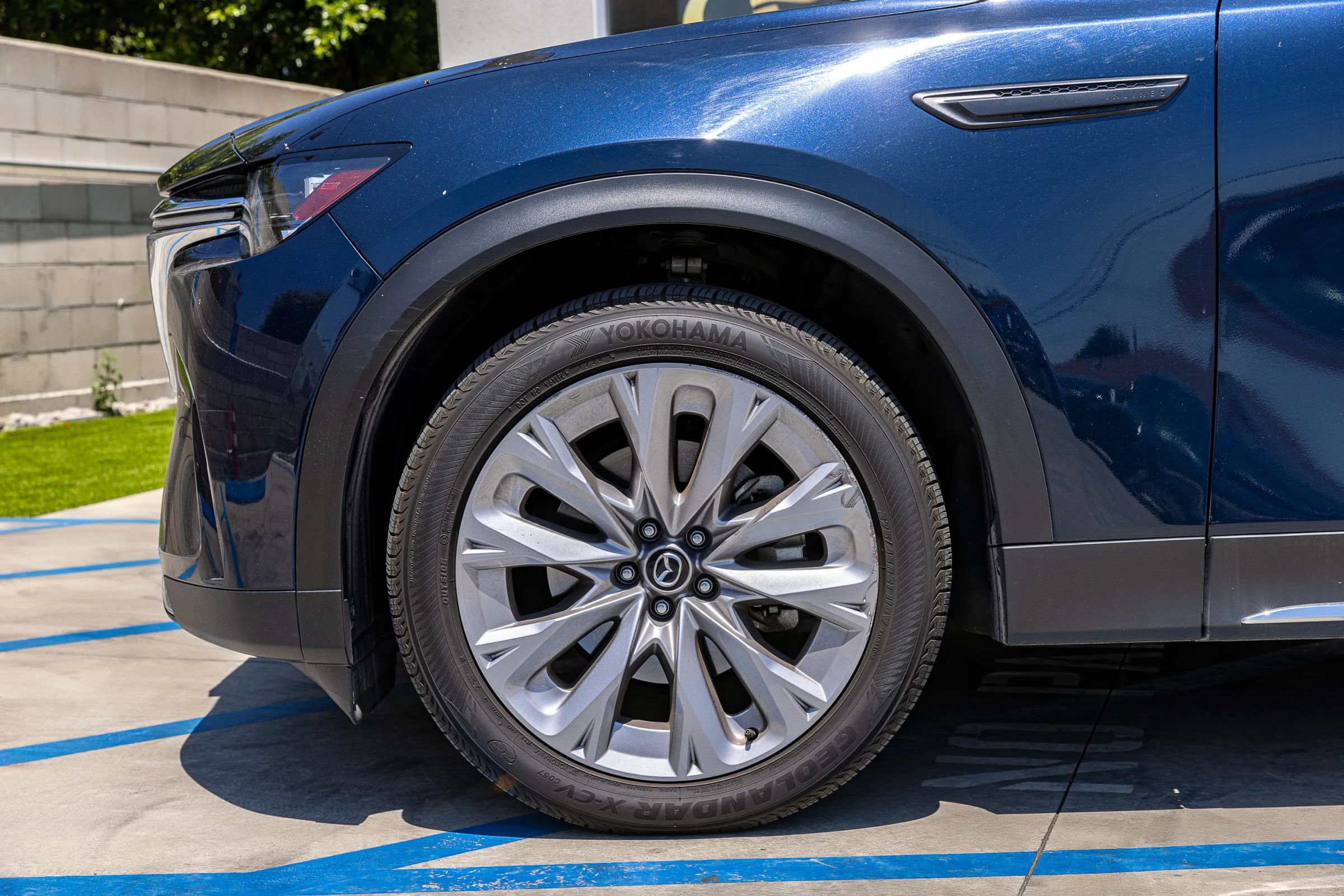 Used 2024 MAZDA CX-90 3.3 Turbo w/ Premium Package AWD/4WD image 39