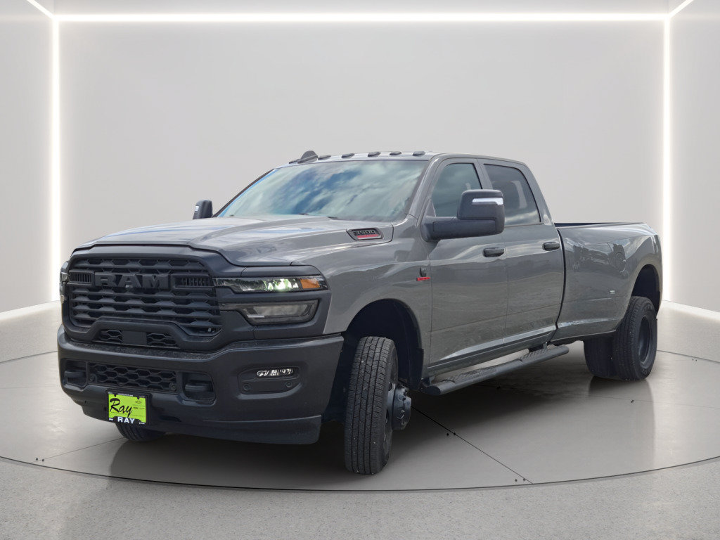 New 2026 RAM 3500 Tradesman AWD/4WD image 4